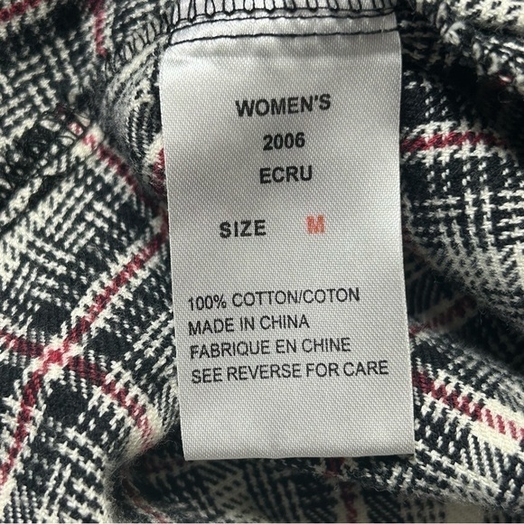 WOOLRICH Flannel Button Up - Picture 8 of 10